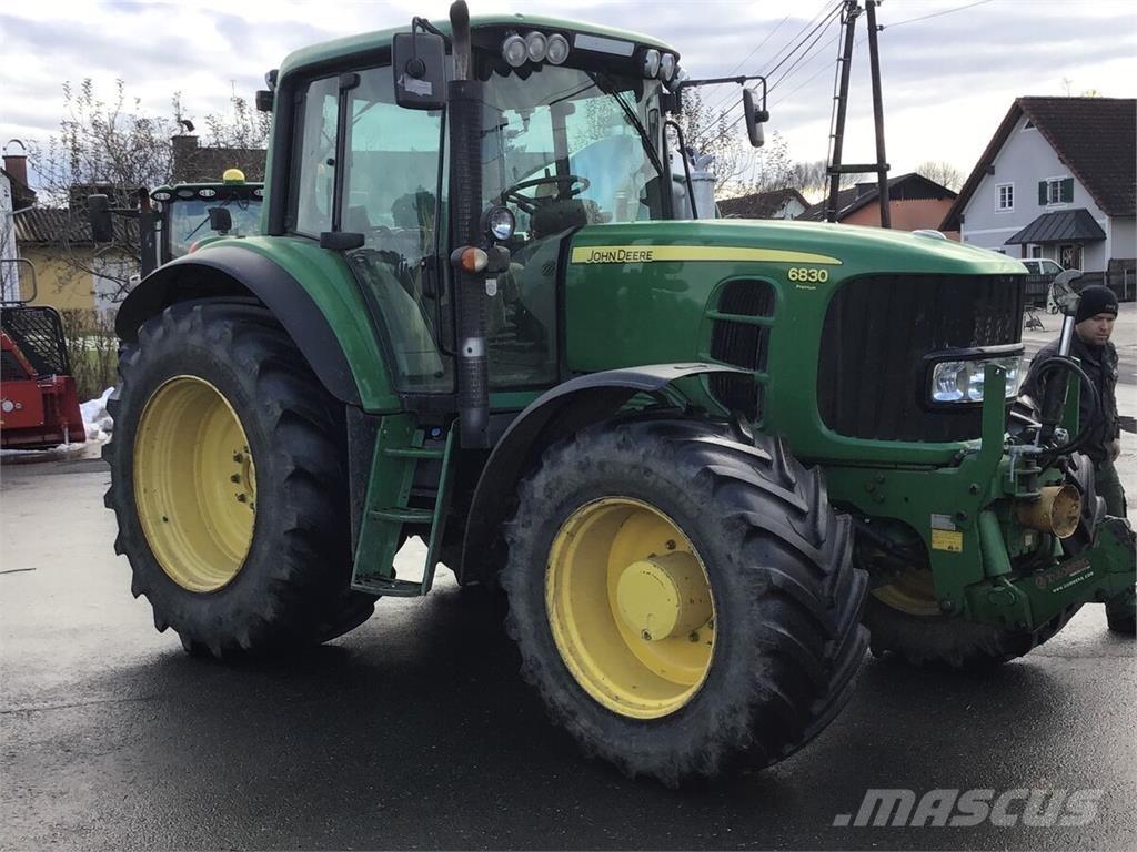 John Deere 6830 Trattori