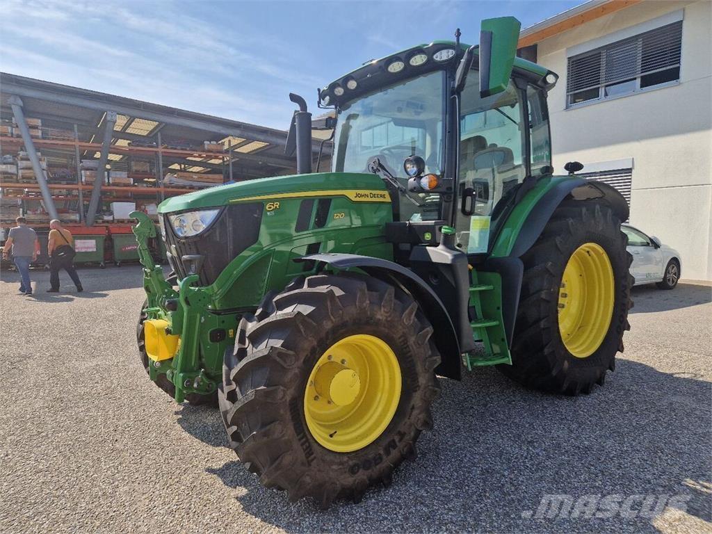 John Deere 6R 120 Trattori