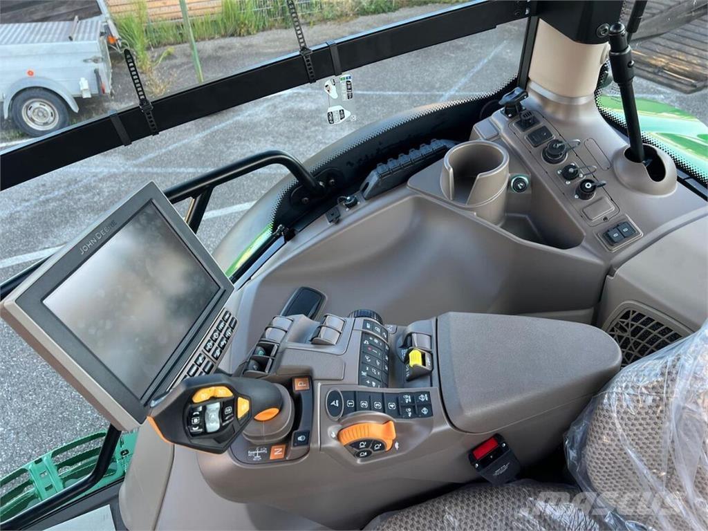 John Deere 6R 130 Trattori