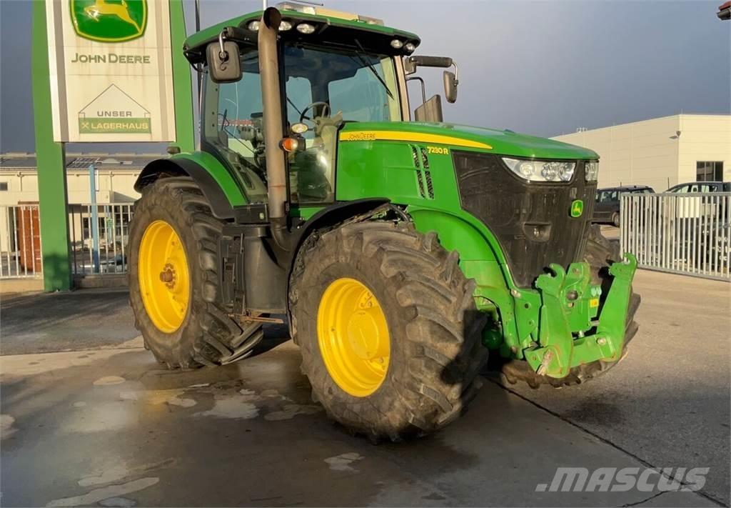 John Deere 7230R Trattori