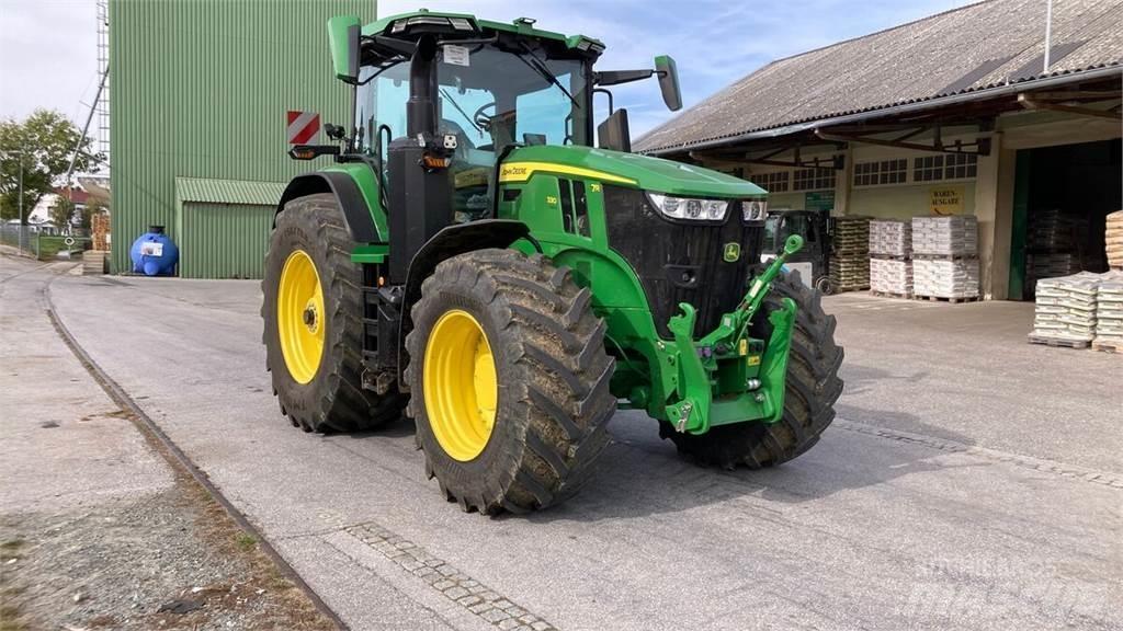 John Deere 7R330 Trattori