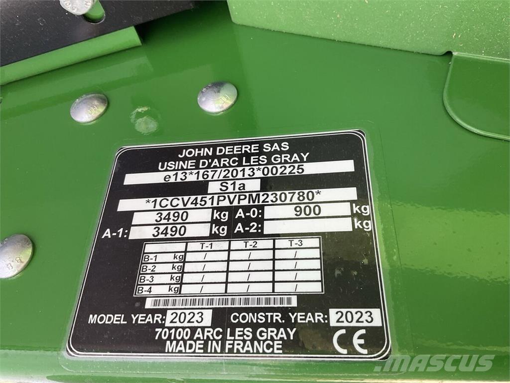 John Deere V451 M Rotopresse