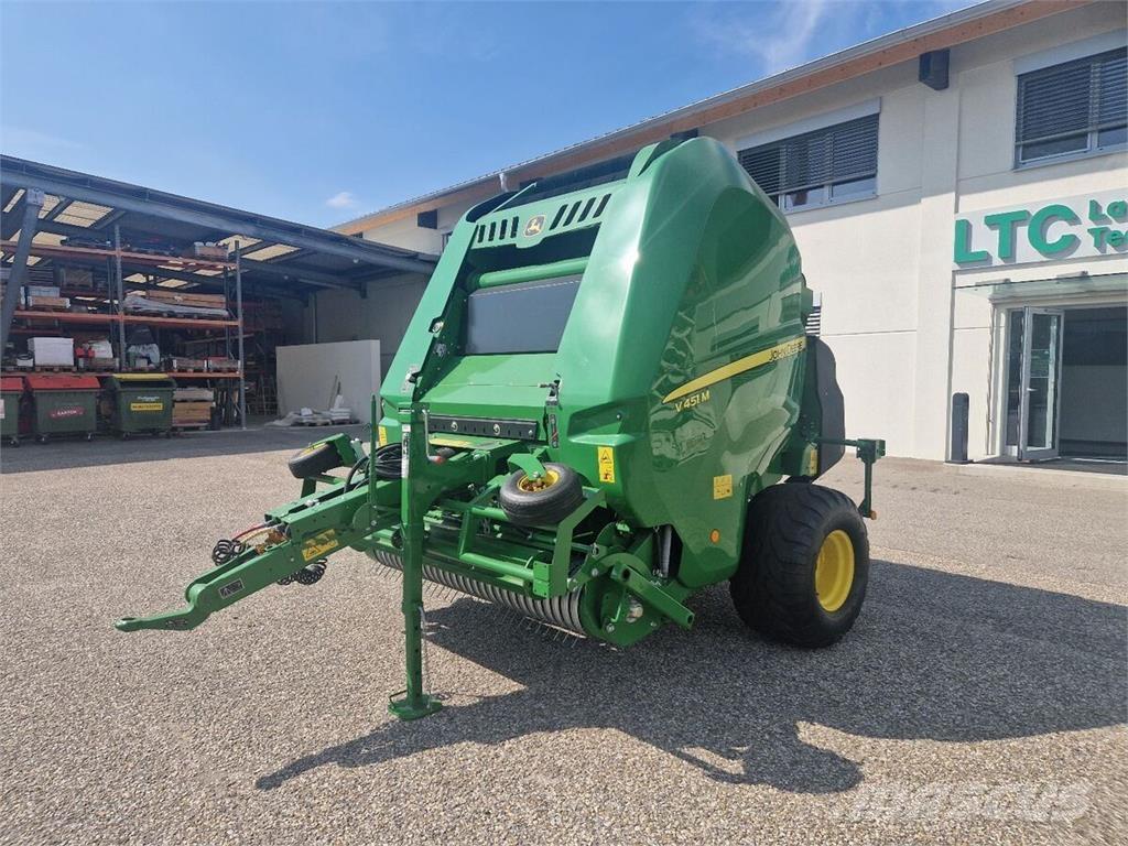 John Deere V451M Rotopresse