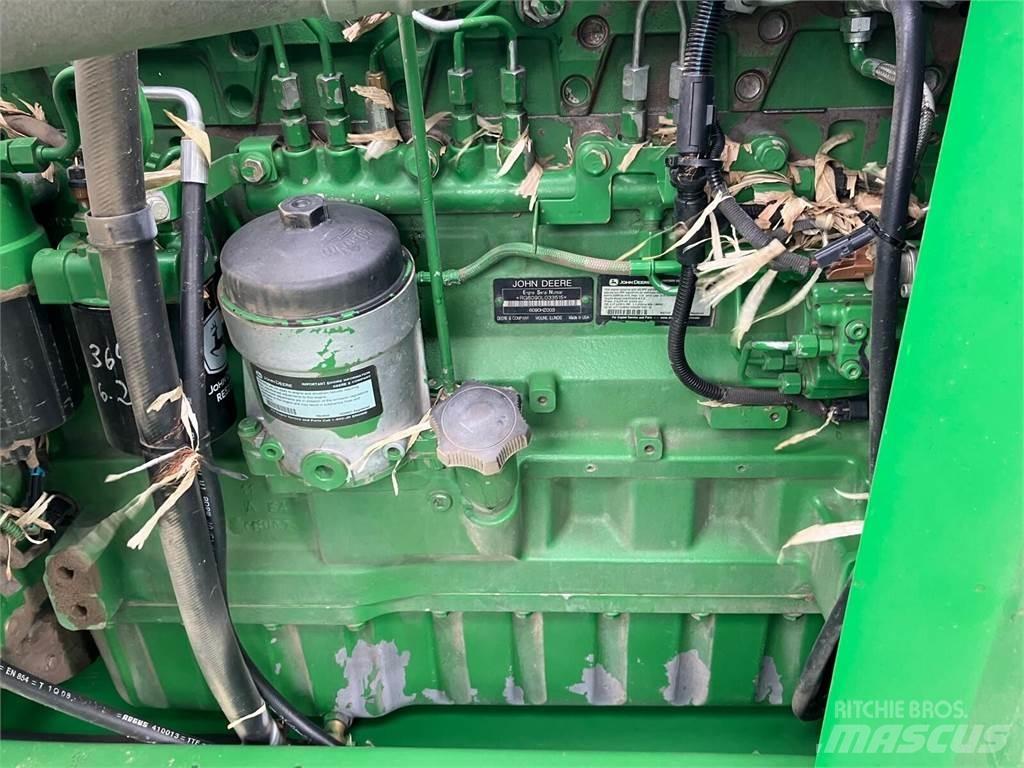 John Deere W660 HM Mietitrebbiatrici
