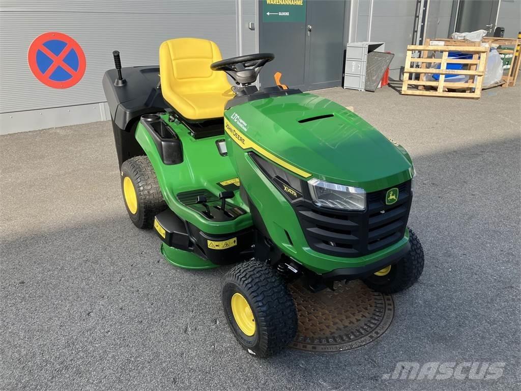 John Deere X 147R Manutenzione verde e strade – Altro