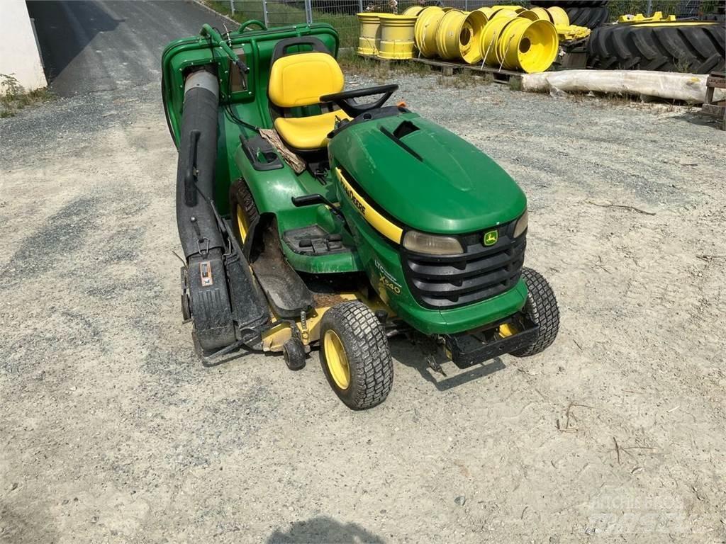 John Deere X540 Manutenzione verde e strade – Altro