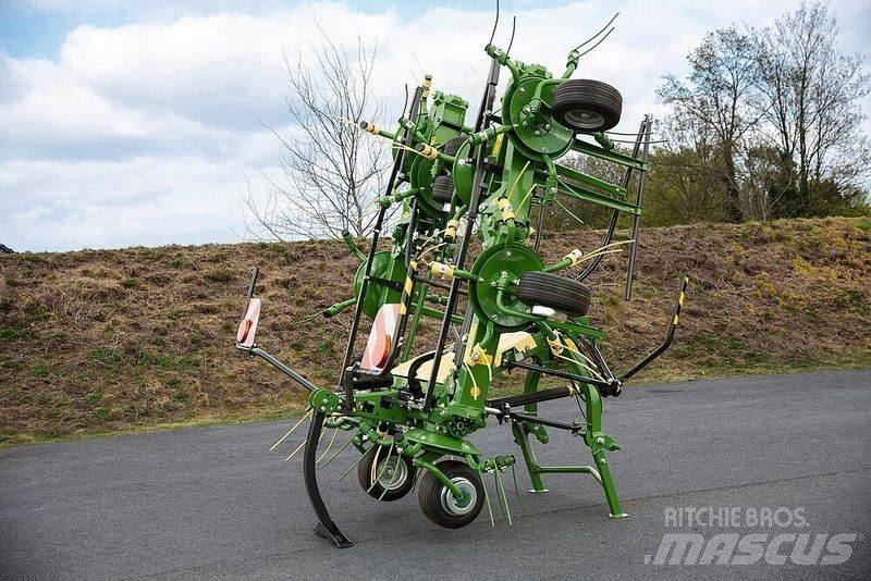 Krone 820 Vendro Ranghinatori