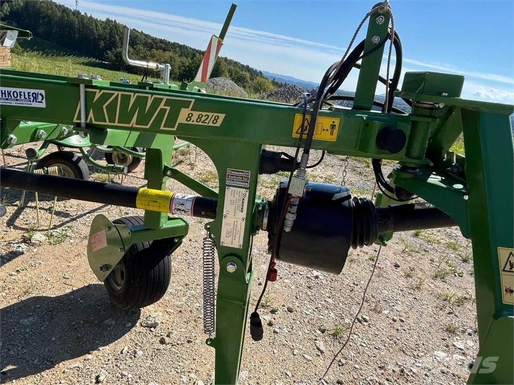Krone KWT 882/8 Ranghinatori