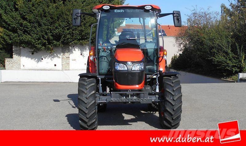 Kubota M4-073 Trattori