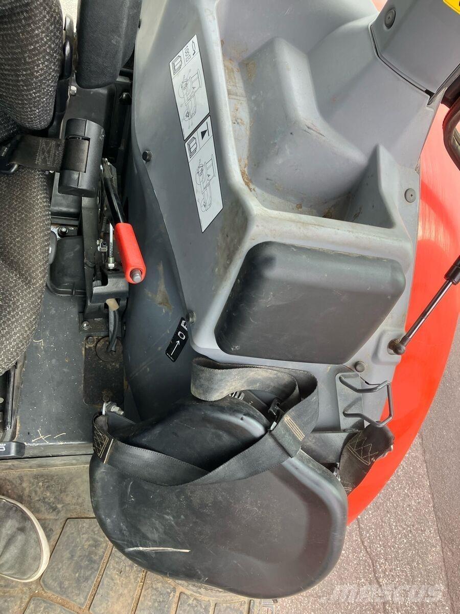 Kubota M4072 Trattori