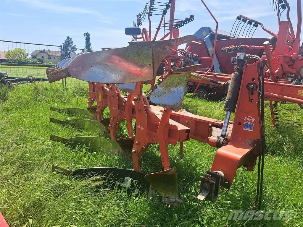 Kuhn Master 120 Aratri convenzionali