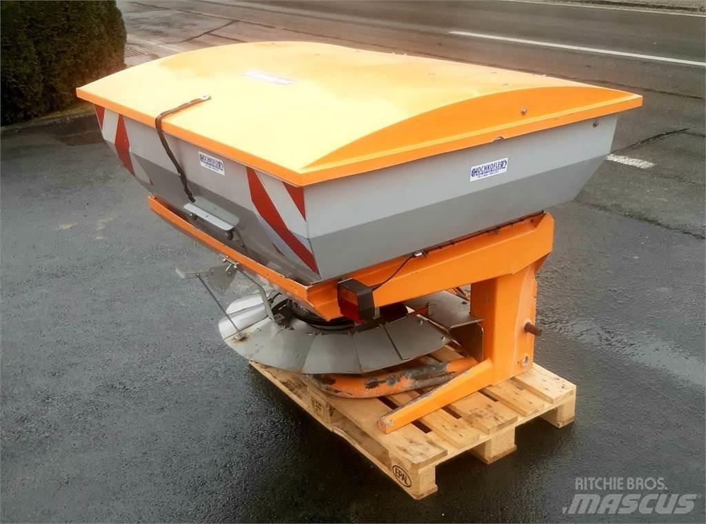  Landgut 833e Manutenzione verde e strade – Altro