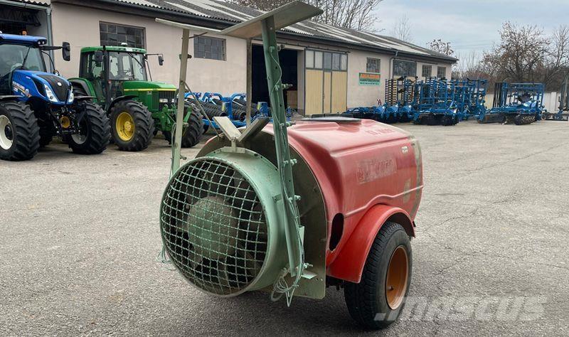 Lochmann RP 10/32 Irroratrici trainate