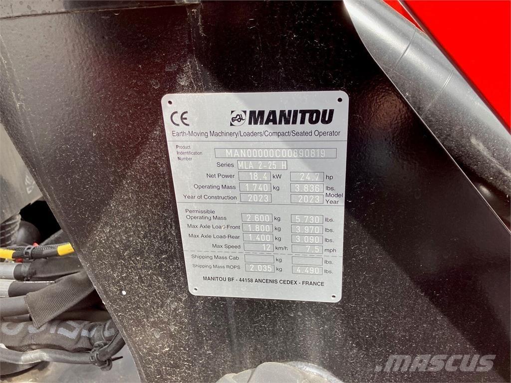 Manitou MLA2-25 Pale frontali e scavatori