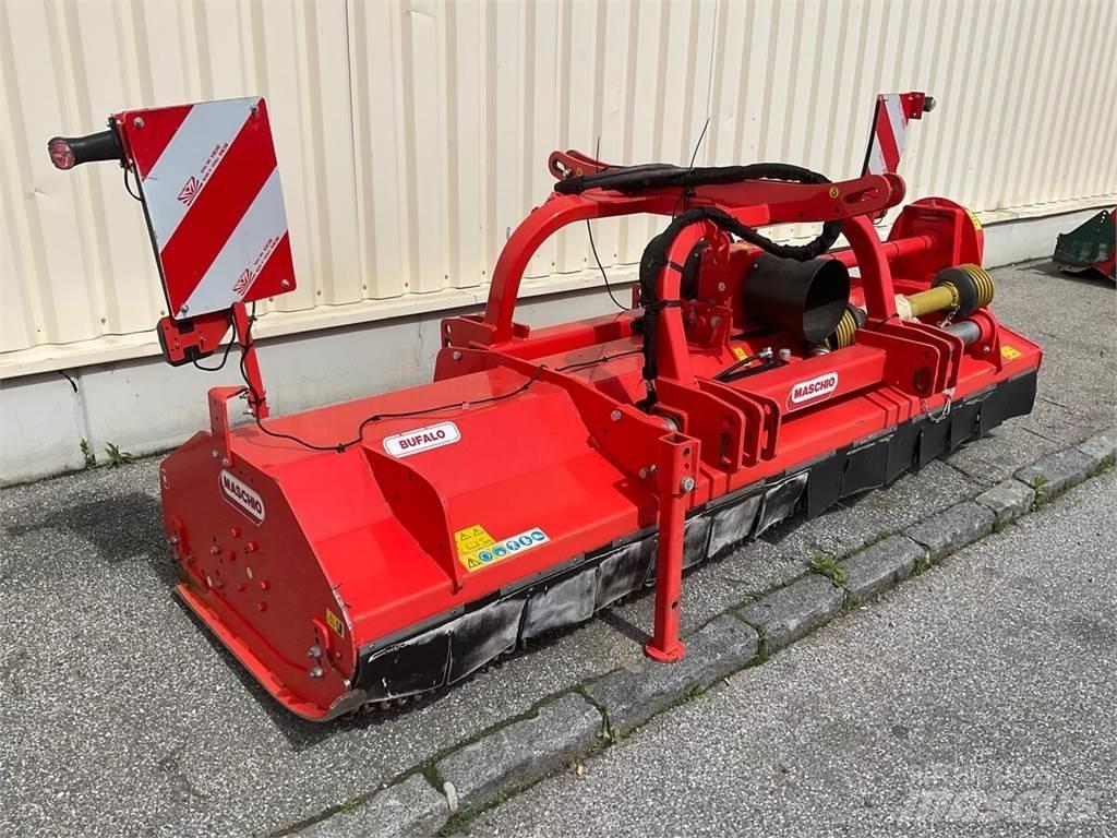 Maschio Bufalo 300 Falciatrici/cimatrici per pascoli