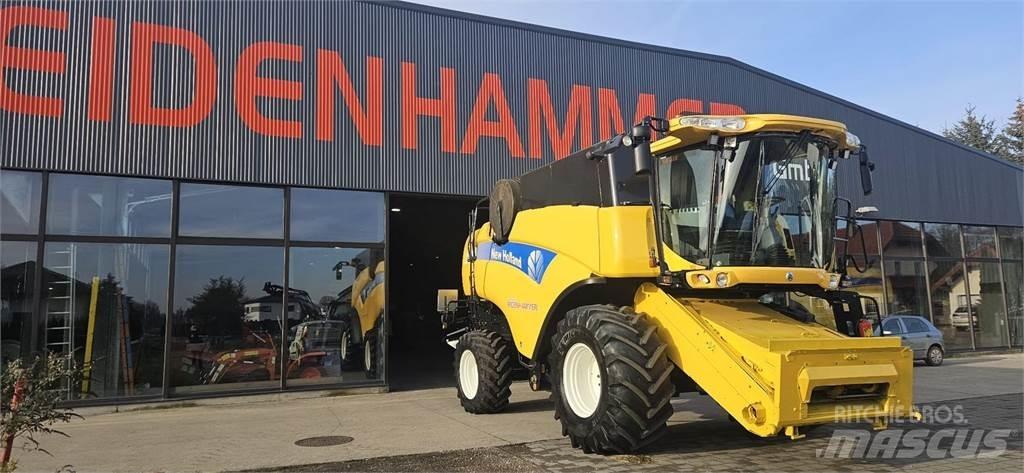 New Holland CX8040 Mietitrebbiatrici