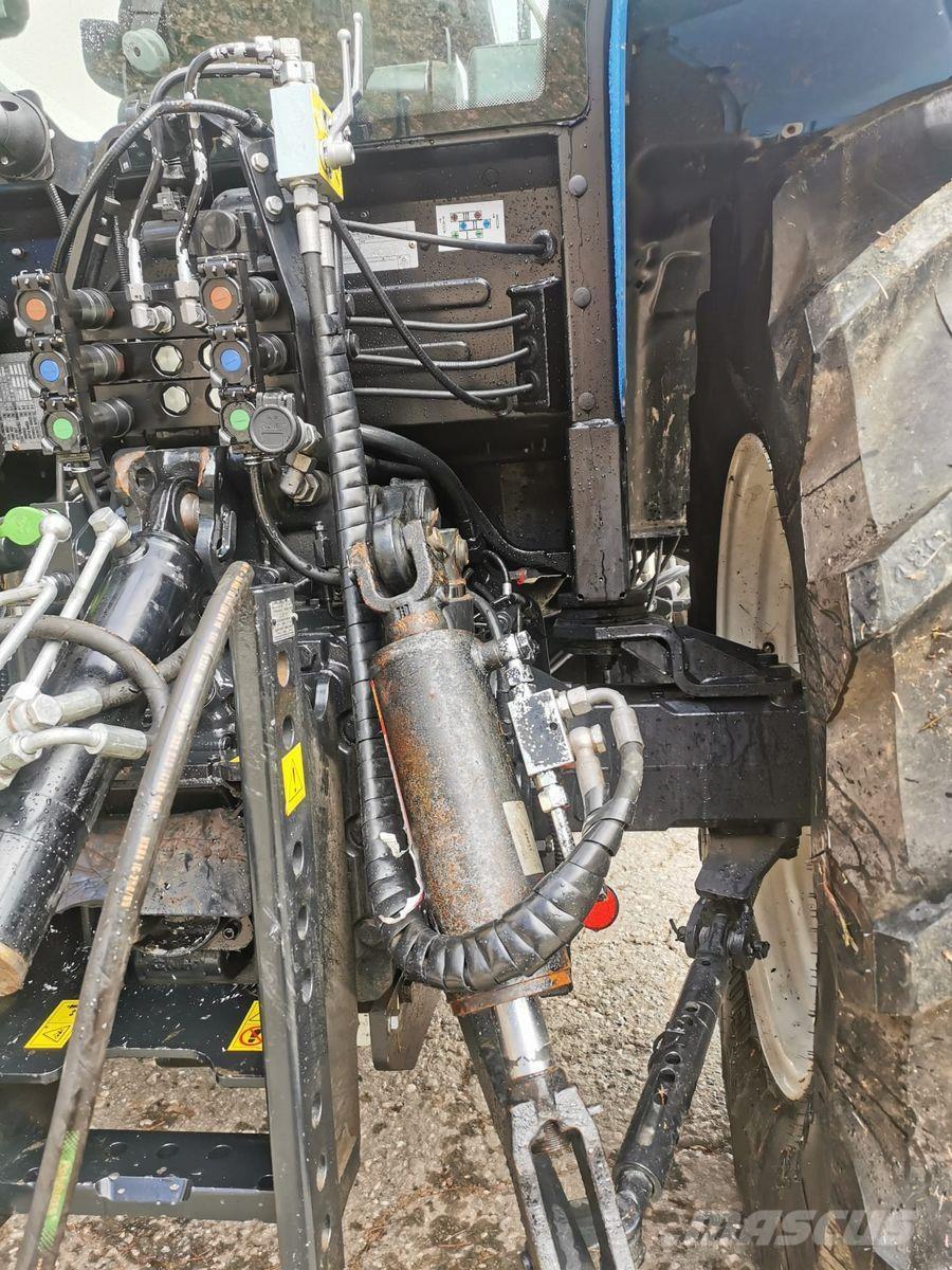 New Holland T 5.85 Trattori