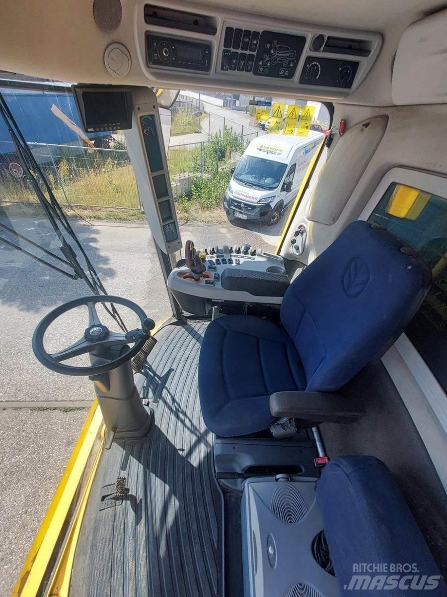 New Holland TC5070 Mietitrebbiatrici