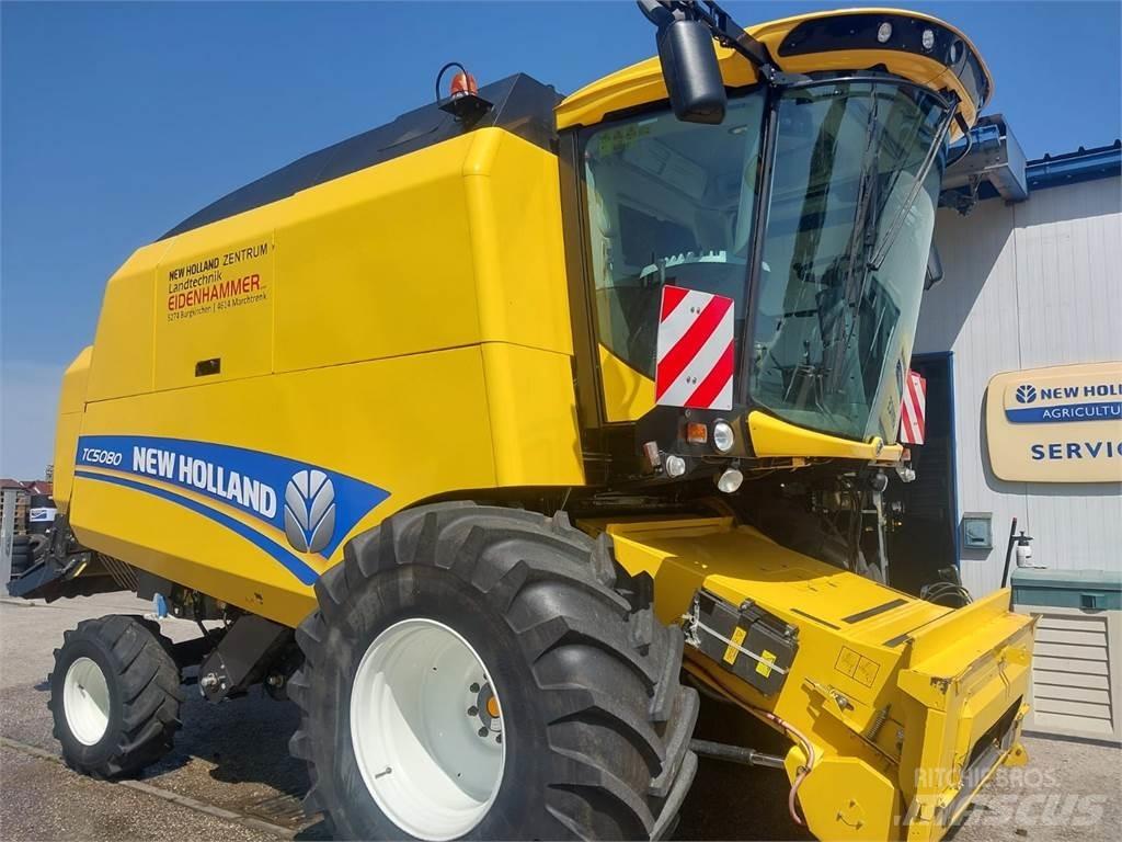 New Holland TC5070 Mietitrebbiatrici