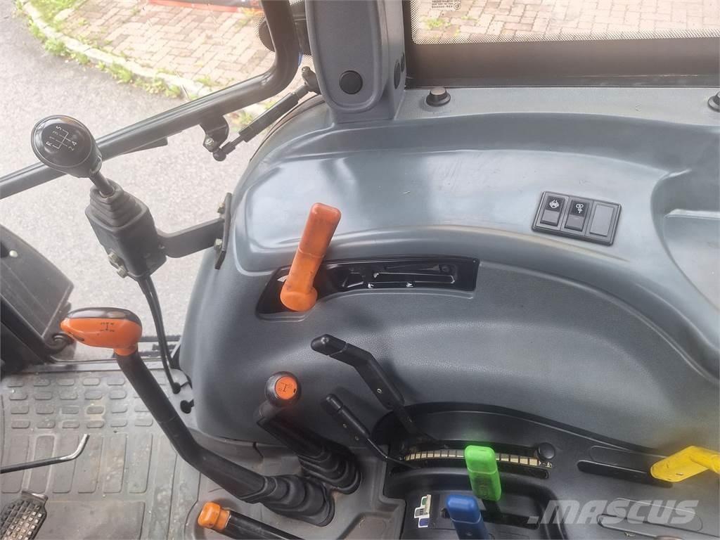 New Holland TL 70 Trattori