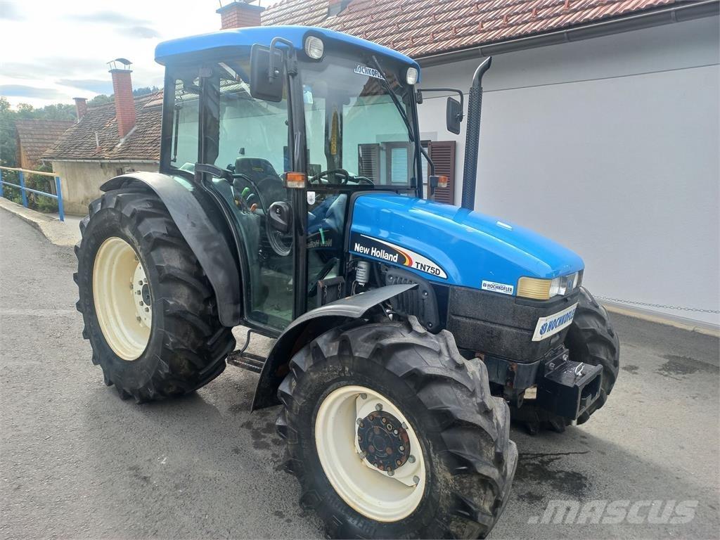 New Holland TN-D 75 Trattori