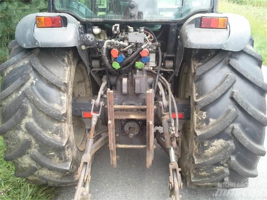 New Holland TN-F 65 Trattori