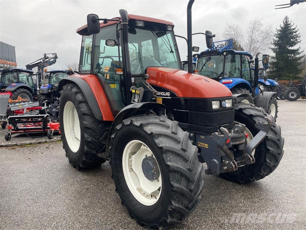 New Holland TS110 Trattori