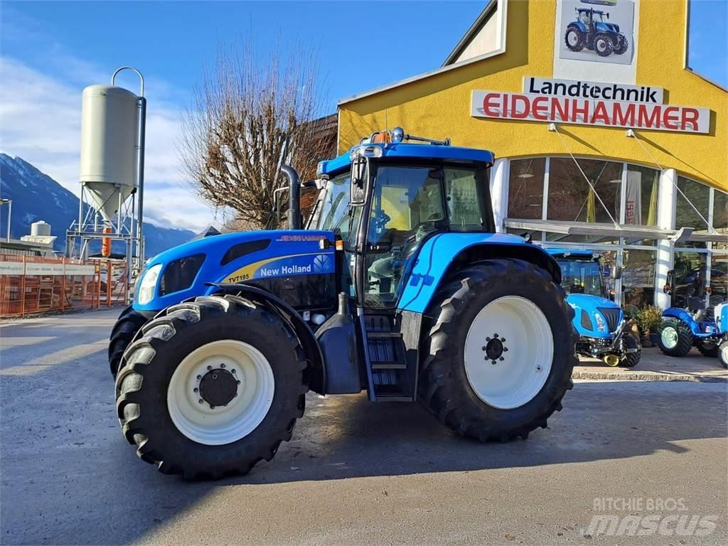 New Holland TVT 190 Trattori