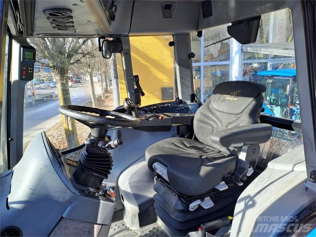 New Holland TVT 190 Trattori