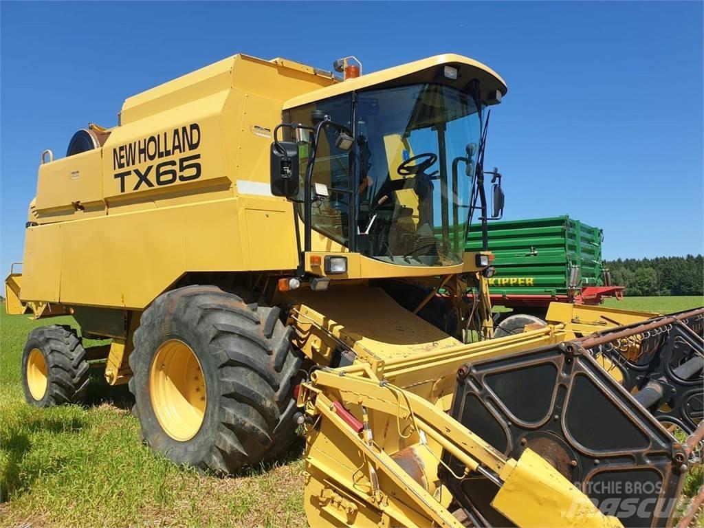 New Holland TX 65 Mietitrebbiatrici