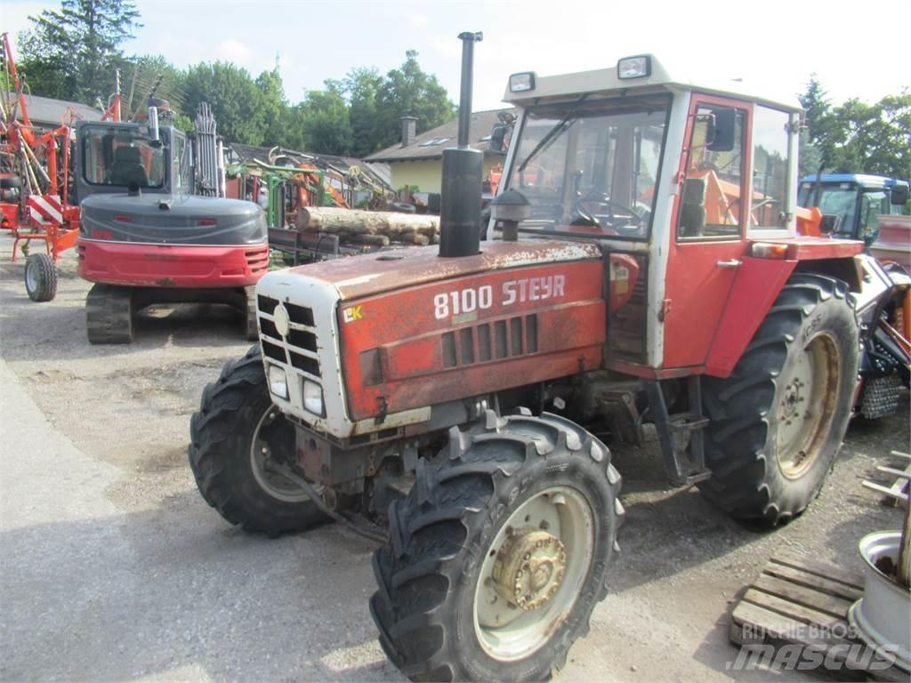 Steyr 8100 A Trattori