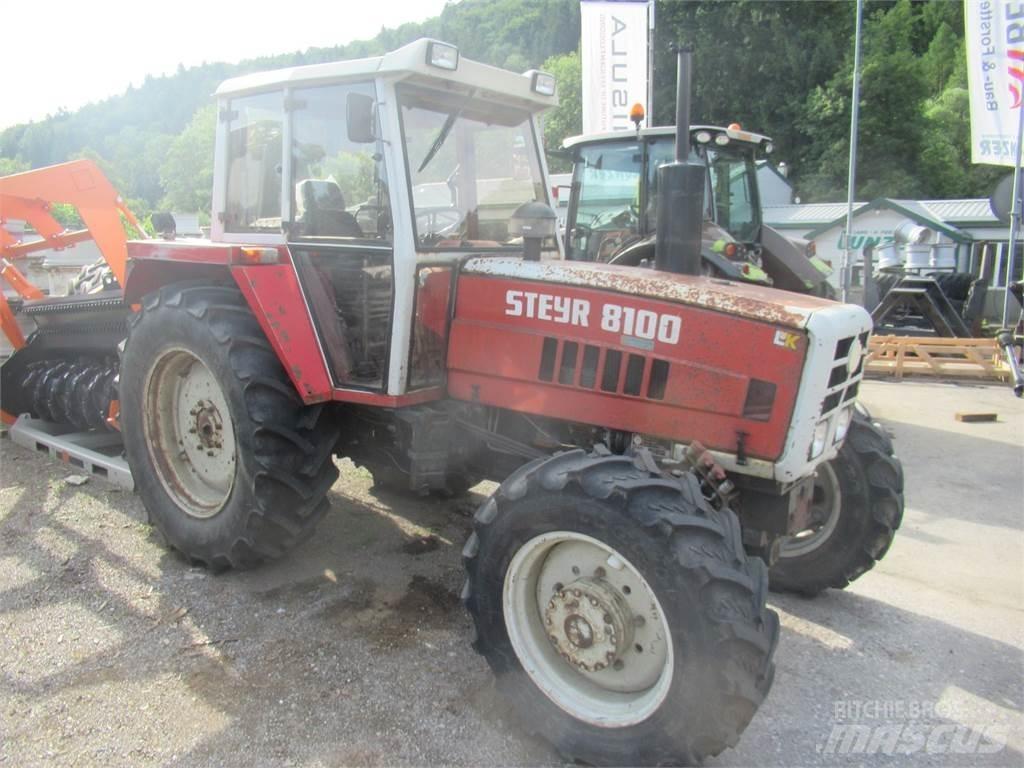 Steyr 8100 A Trattori