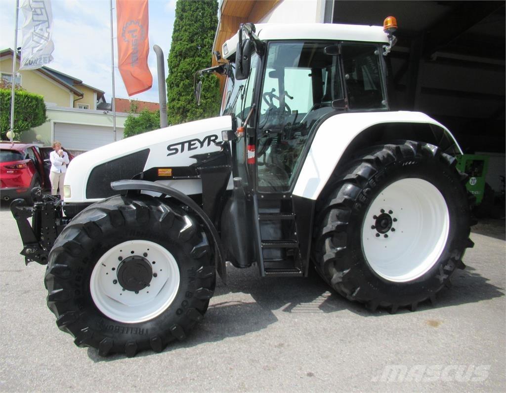 Steyr 9105 Trattori