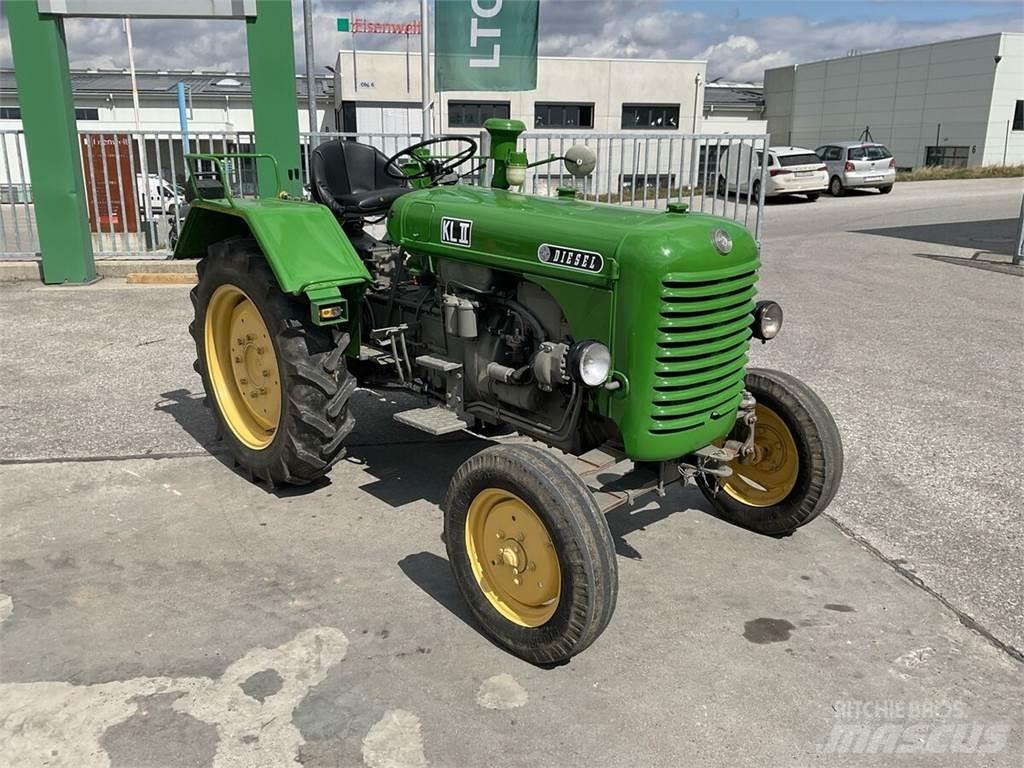 Steyr N180a Trattori