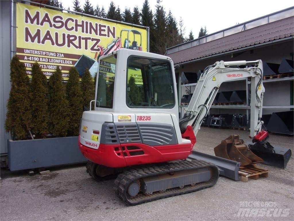 Takeuchi TB 235 Miniescavatori