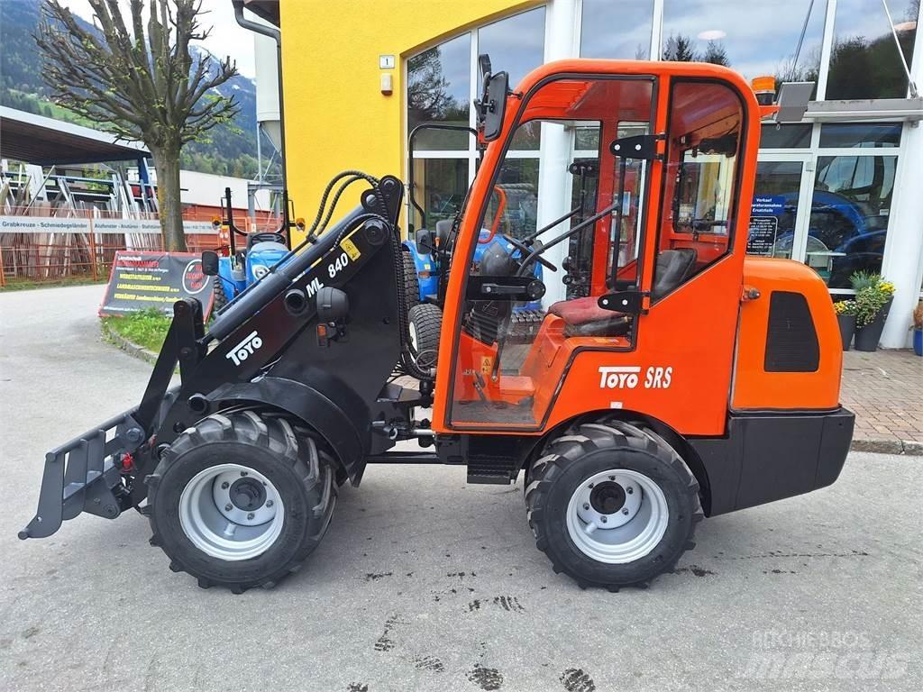 Toyo 840 Pale frontali e scavatori