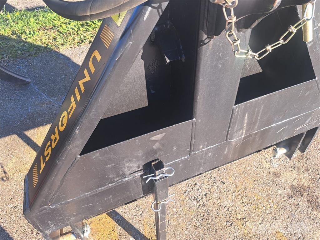  Uniforst 2200 Forestale - Altro