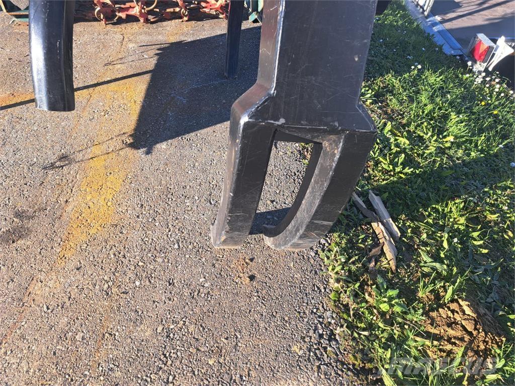  Uniforst 2200 Forestale - Altro