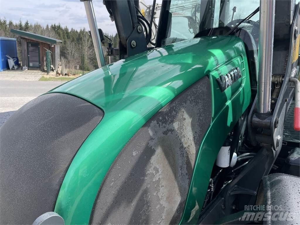 Valtra N 82 Hi-Tech Trattori