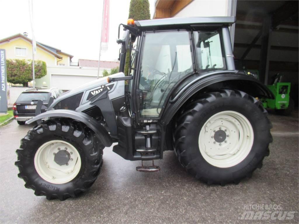 Valtra N 93 HiTech5 Trattori