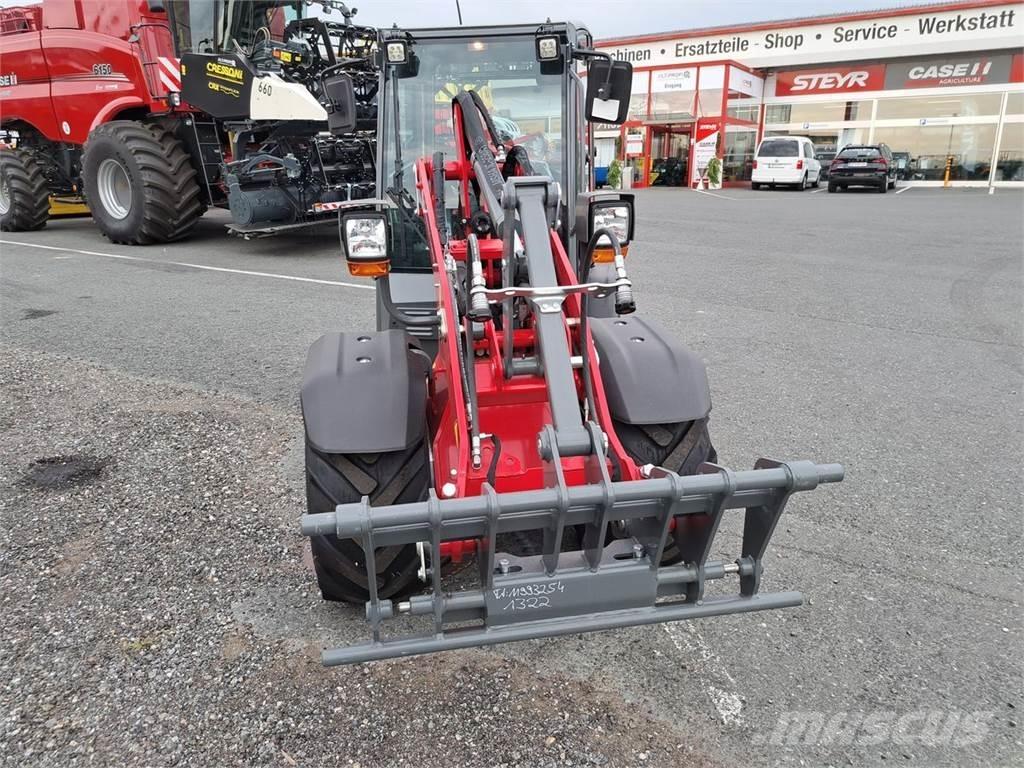 Weidemann 1260 LP Pale frontali e scavatori