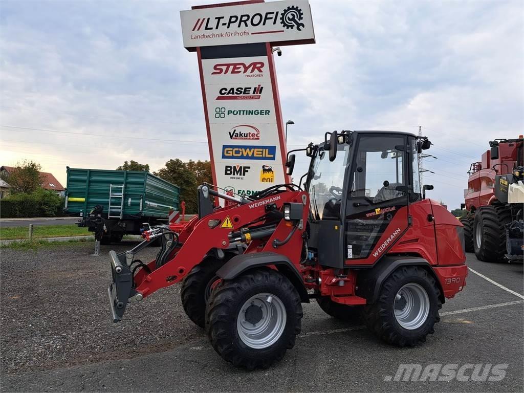 Weidemann 1390 Pale frontali e scavatori