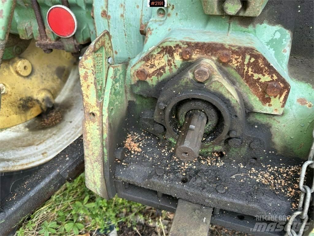 John Deere 2130 Trattori