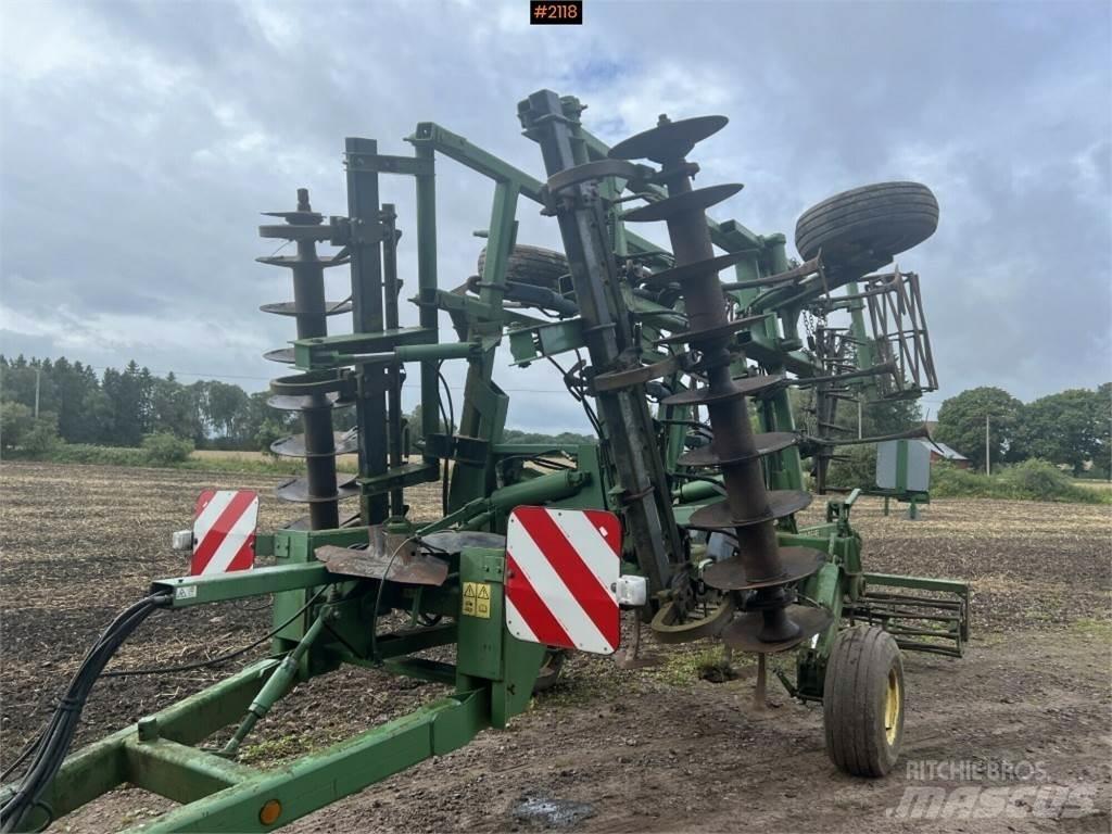 John Deere 410A Altre macchine e accessori per l'aratura