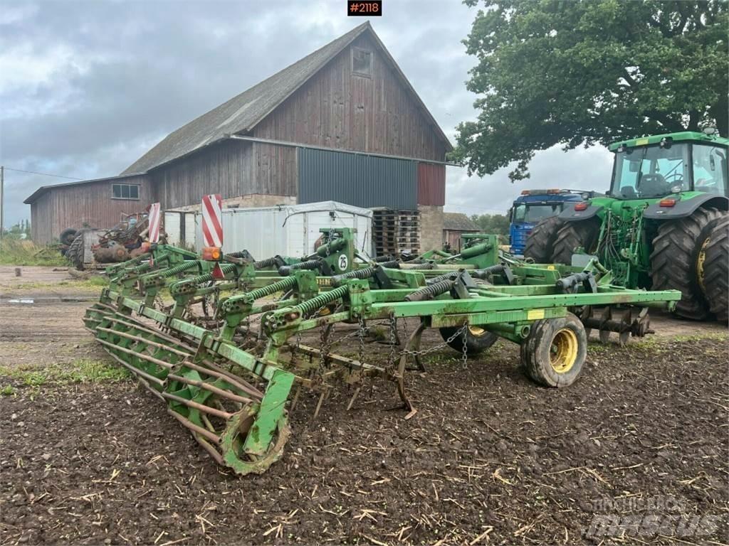 John Deere 410A Altre macchine e accessori per l'aratura
