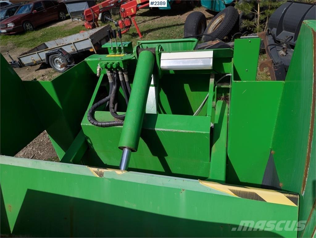 Varmo Lift PPNL Altri macchinari per falciare e trinciare