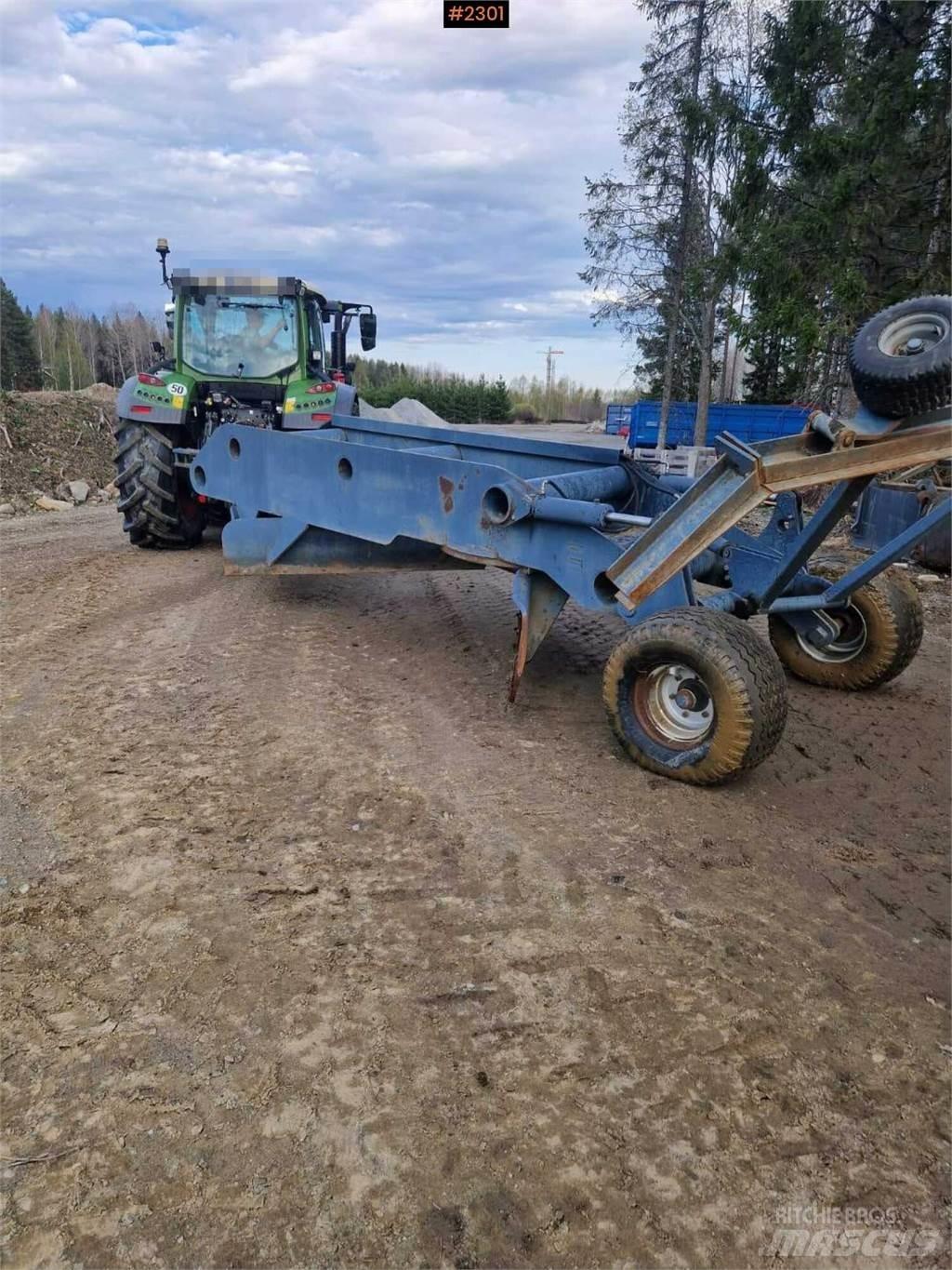 YPV Vägsladd Altre macchine e accessori per l'aratura