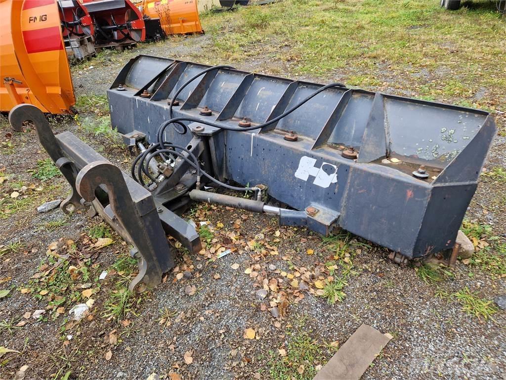 Holms 320 Lame spazzaneve e aratri