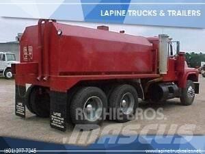 Mack R690ST Autocisterne