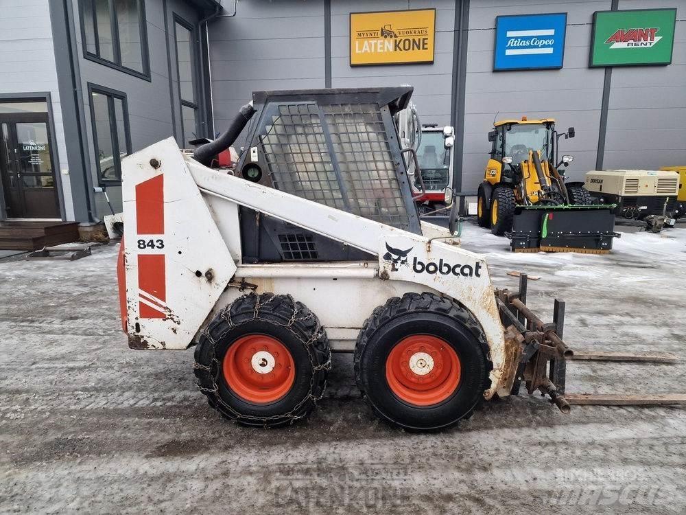 Bobcat 843 Mini Pale Gommate